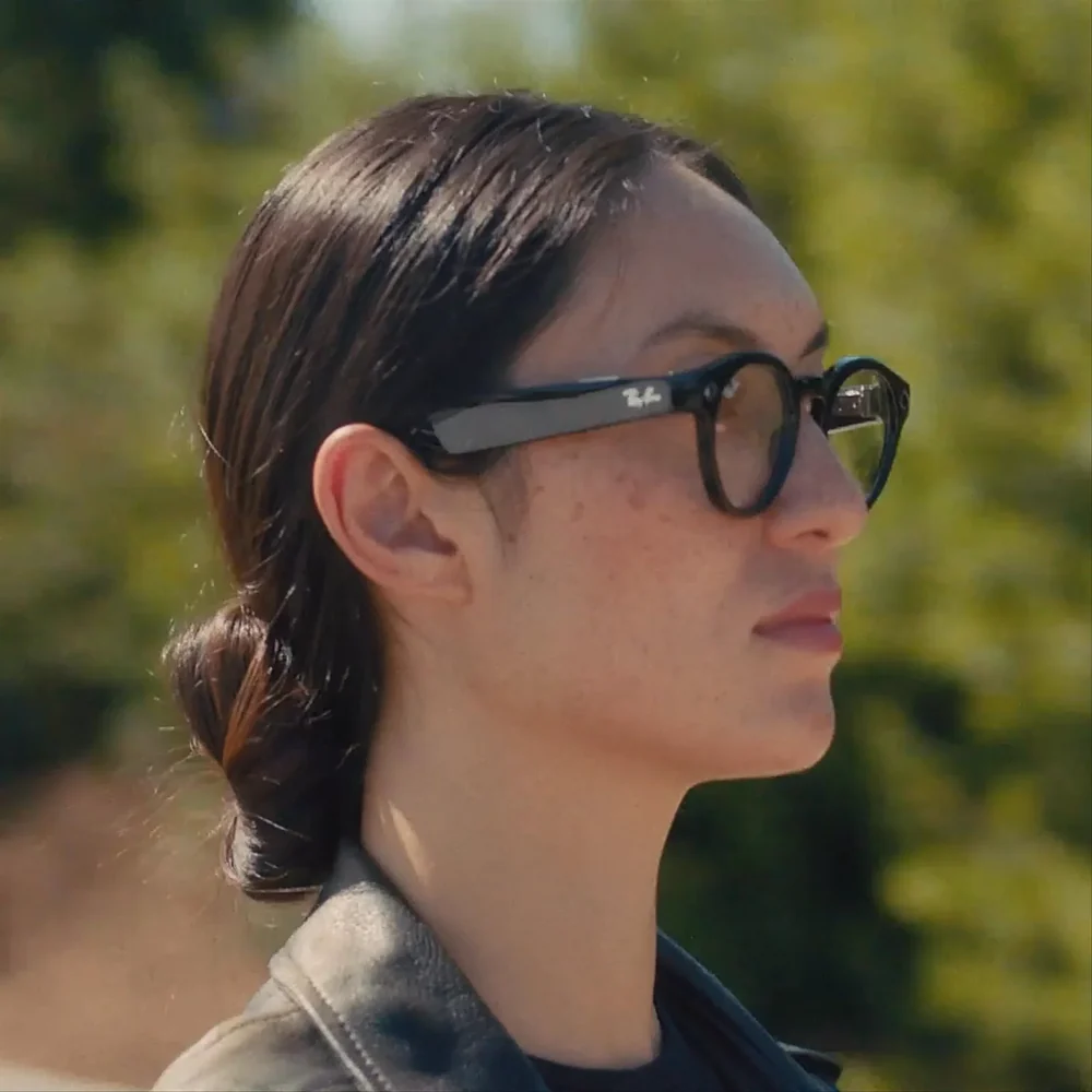 Ray-Ban motion asset 02